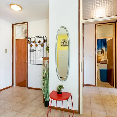 Apartment With Wifi - 23529